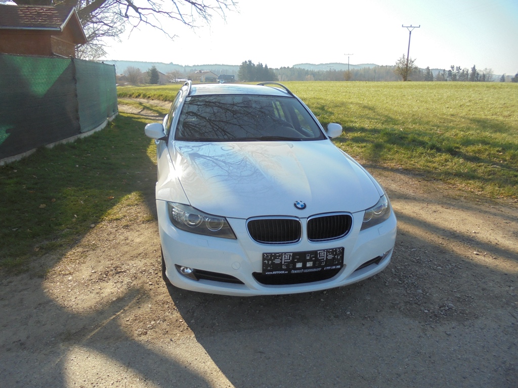 BMW Řada 3 318d 105kw facelift,1x maj.pěkná výb.moc pěkný !